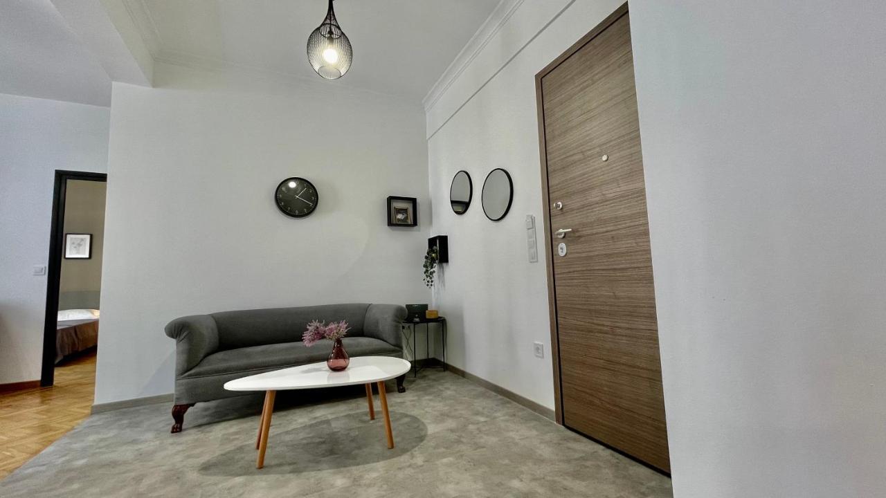 Gorgeous Renovated Apt. Close To Metro And Cultural Sites! Athena Bagian luar foto