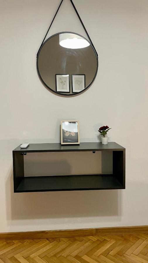 Gorgeous Renovated Apt. Close To Metro And Cultural Sites! Athena Bagian luar foto