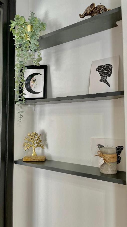 Gorgeous Renovated Apt. Close To Metro And Cultural Sites! Athena Bagian luar foto