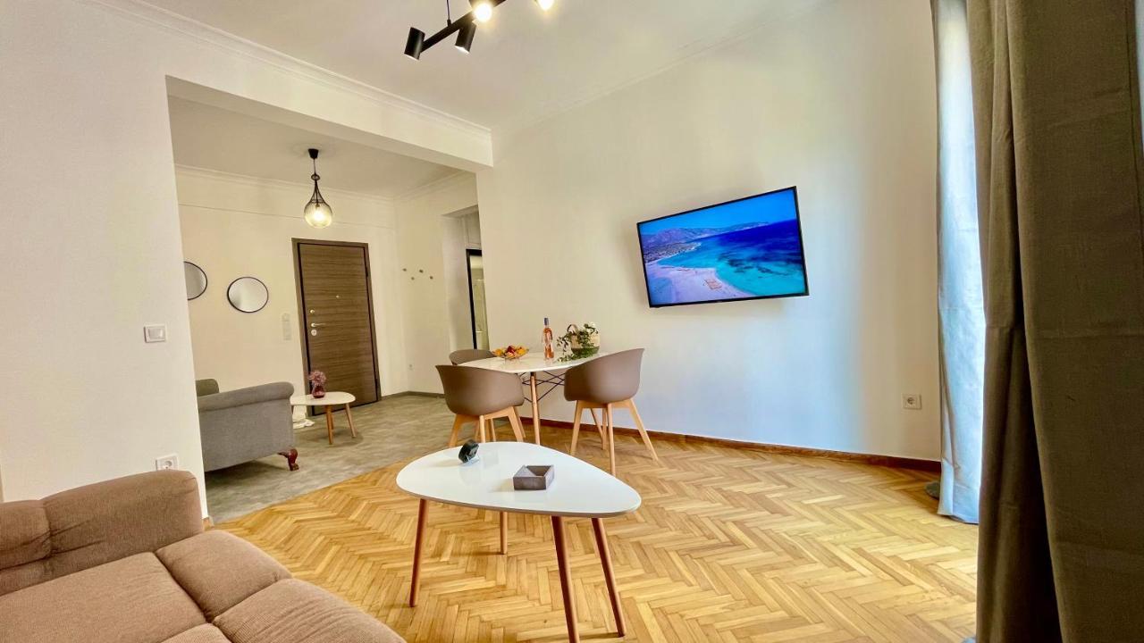 Gorgeous Renovated Apt. Close To Metro And Cultural Sites! Athena Bagian luar foto